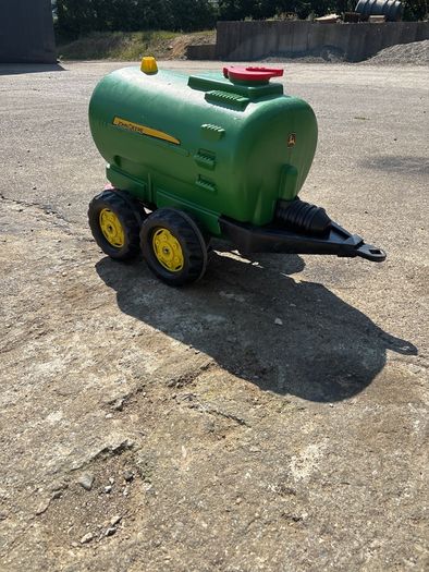 John Deere kids slurry tanker