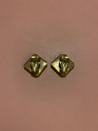 Mother of Pearl Earring