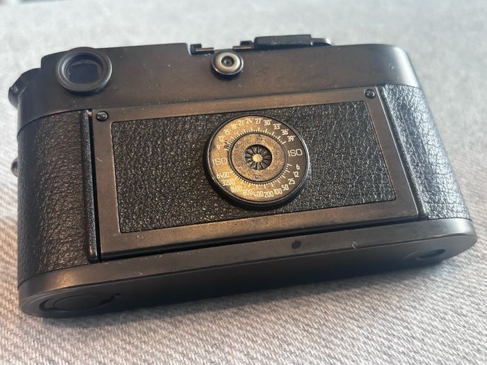 Leica M6
