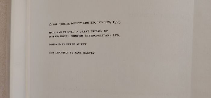 Frankly Feminine 1965 First Edition  Pristine Collector's Condition