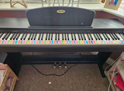 suzuki piano