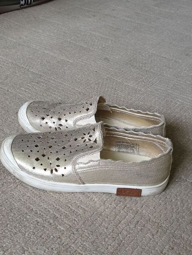 UGG Karsyn Trainers