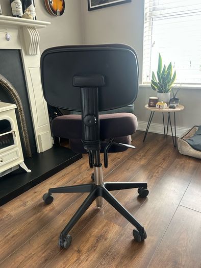 IKEA EIFRED kneeling chair