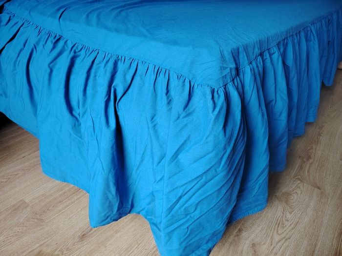 Blue and Green Single Bed Sheet
