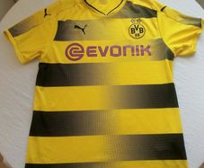 2017/18 Borusia Dortmund Puma Home Jersey Size M Adults