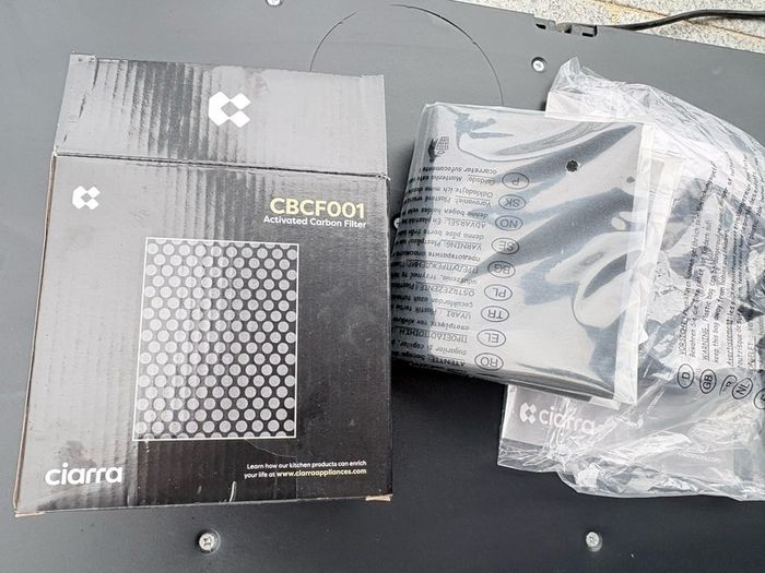 60cm under cabinet cooker visor.