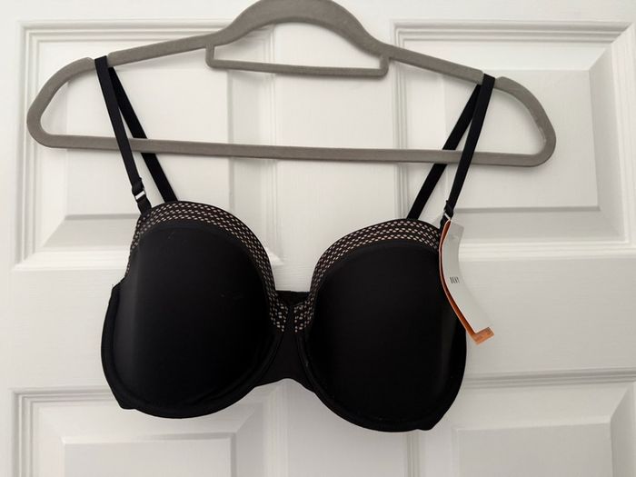 DKNY Black Balconette Bra 32dd (EU70E) BNWT