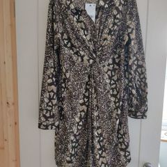 maternity dress