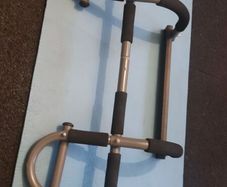 pull up bar