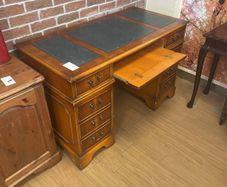 writing desk
