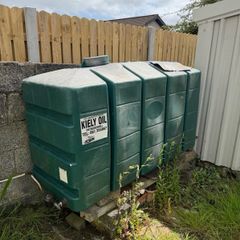 Heating oil tank with approximately 700litres of oil in it.