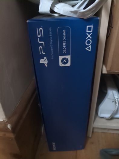 PS5 Slim Digital Edition + controller holder(charger) + 2 controllers (good condition)