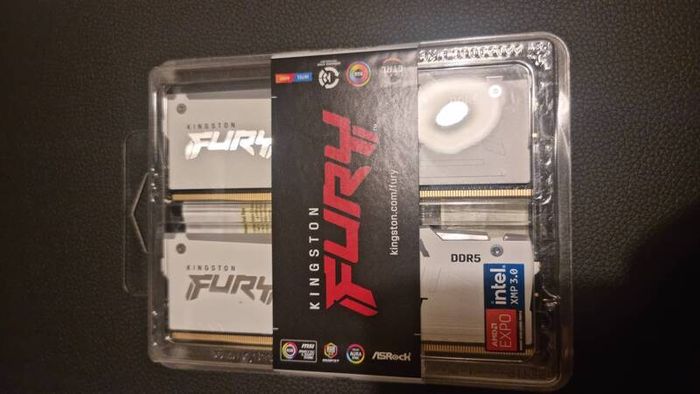 Kingston Fury Rgb 2x16GB DDR5 CL30 6000MHz