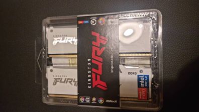 Kingston Fury Rgb 2x16GB DDR5 CL30 6000MHz