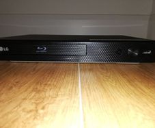 LG Blu-ray Player BP250
