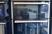 New display model whirlpool integrated double oven