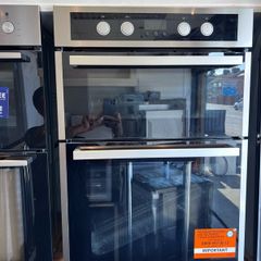 New display model whirlpool integrated double oven