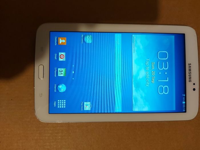 Samsung Galaxy Tab, 7 inch, 8GB, Model SM-T210, in excellent condition