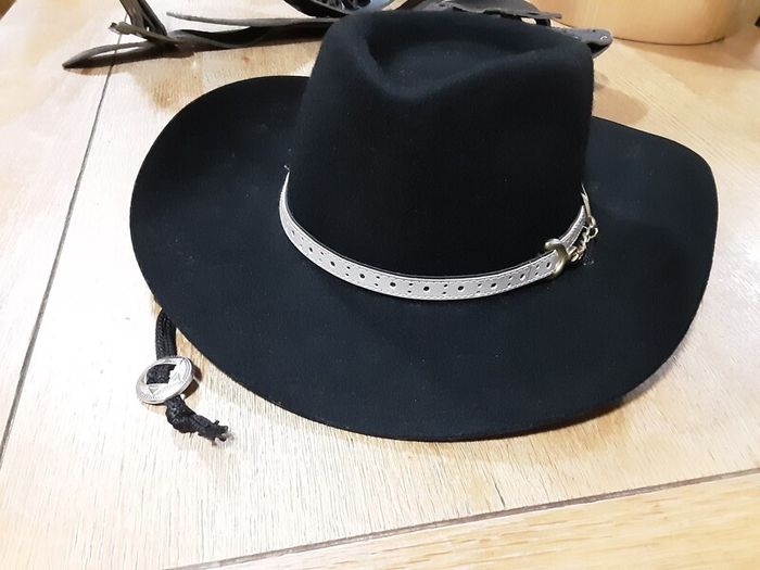 Premium Western Set - 100% Wool Cowboy Hat Size 57 & Genuine Leather Gun Belt Rig