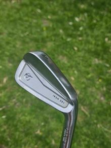 Takomo 4 iron