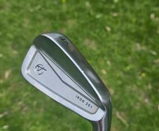 Takomo 4 iron