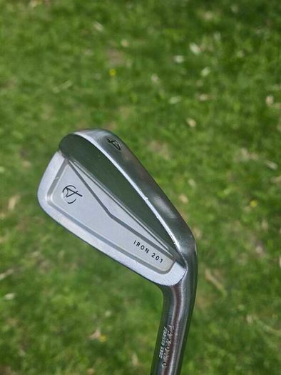 Takomo 4 iron