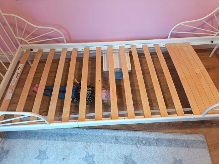 extendable Ikea bed