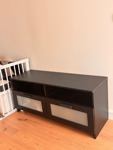 tv bench brimnes