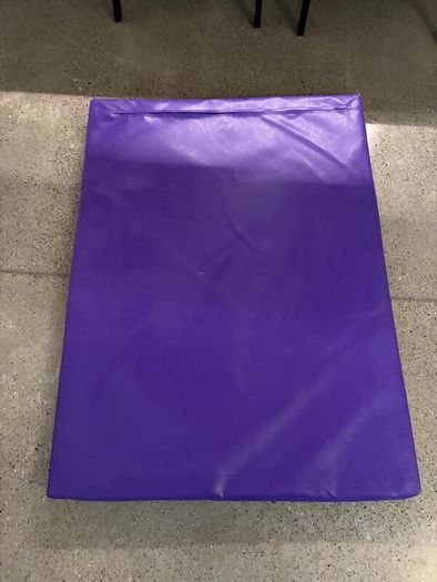 Folding gymnastics mat - purple and pink