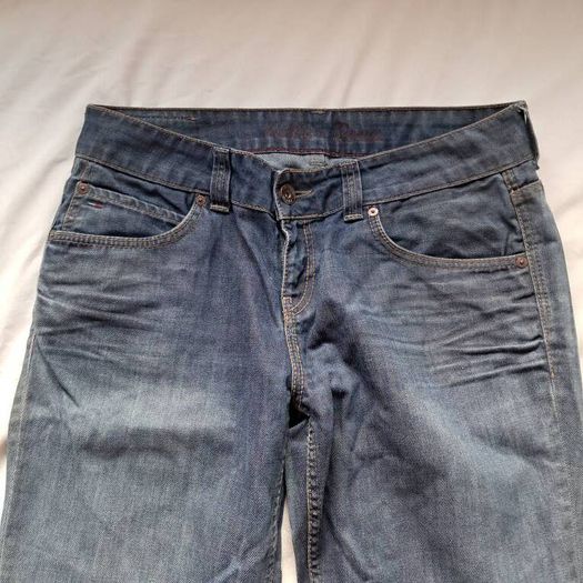 Hilfiger Sally low bootcut size 34/30 zip fly glazed worn in good condition