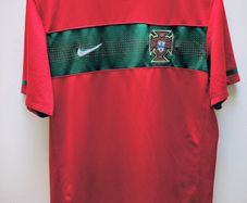 Portugal 2010 home football jersey shirt large mens nike