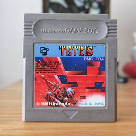 Nintendo Game Boy DMG & Tetris.