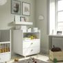 changing table / dresser Image 3