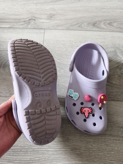 Crocs UK 4/EUR 37- lilac