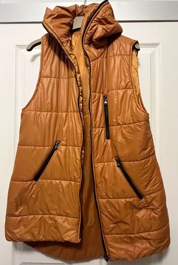 Italian Sleeveless Jacket With Hood