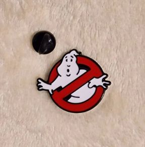 Back to 80s - Metal Pin Postage included