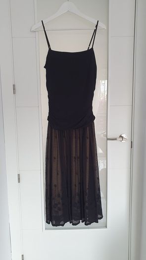 MAX STUDIO layered midi Sz M (10-12) - Rrp 75 sterling