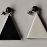 1980s Vintage Two Tone Triangle Geometric Earrings Image 3