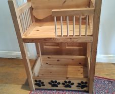 Pine cat bed (26123)