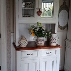 solid kitchen dresser delivery arranged