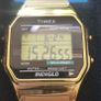 Timex T78677. 915/8180 - Gold Indiglo Image 3