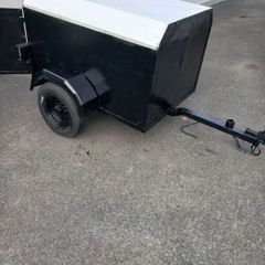 Dog trailer