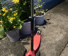 maxi micro scooter