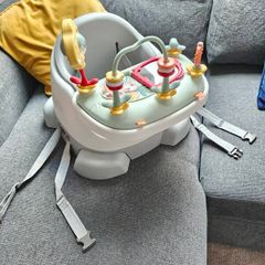 Mamas and papas 3 in floor slash chair seat