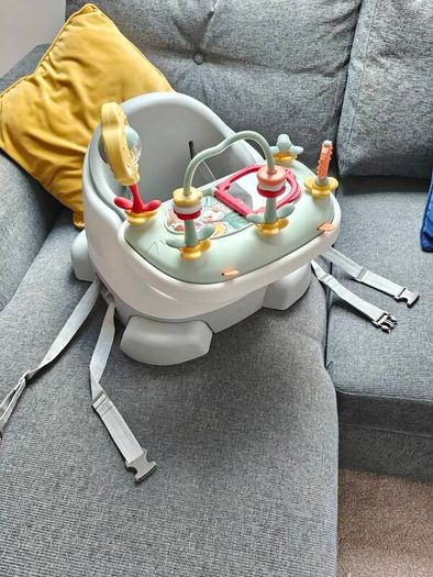 Mamas and papas 3 in floor slash chair seat