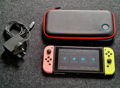 Nintendo Switch V2 Picofly Modded 64GB Ready to Use Excellent Condition