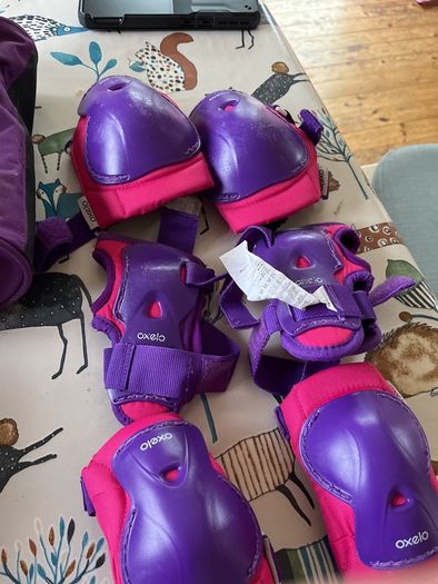 PRICE DROP Girls Roller blades and protective wear