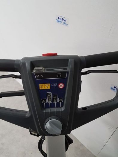 Nilfisk Scrubber Dryer SC 350 / SC 351