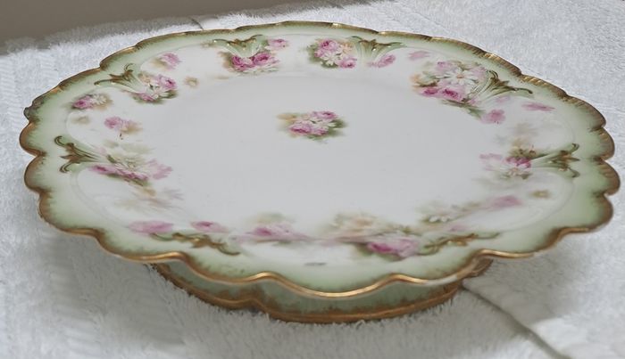 GDA Limoges cake stand