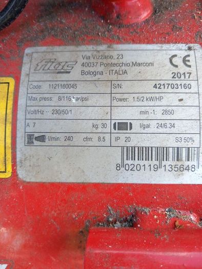 Air compressor